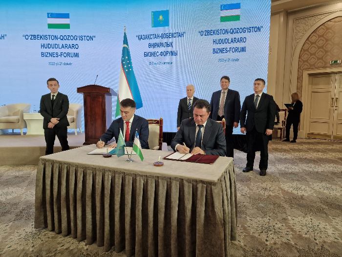 “Kapitalbank” AKB va “KazakhExport” ESK AJ o'rtasida hamkorlik shartnomasi imzolandi